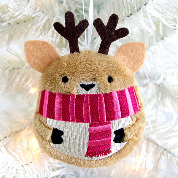 A Fluffy & Festive Animals (In-the-Hoop) Design Pack - Image 5