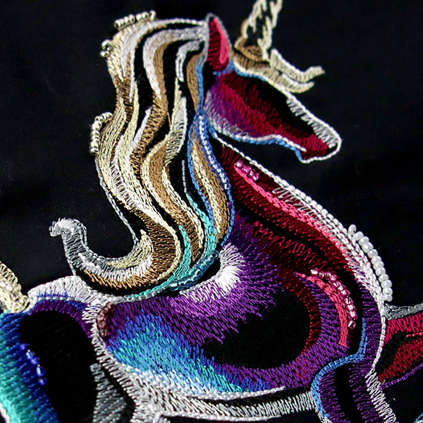 Blown Glass Unicorn - Image 10