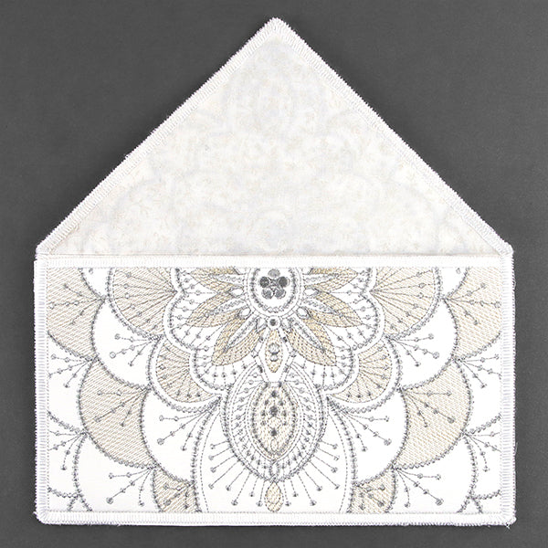 Bohemian Elegance Clutch (In-the-Hoop) - Image 5