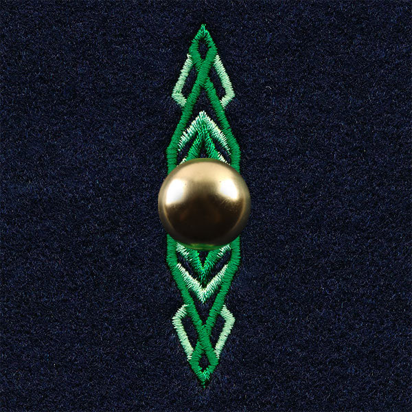 Buttoned Up II - Facets and Diamonds Buttonhole - Image 6