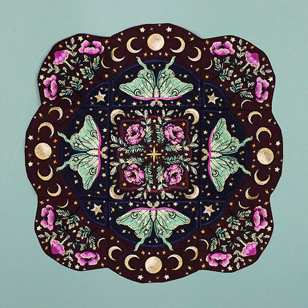 Celestial Botanical Luna Moth Table Center Set (Applique) - Image 27