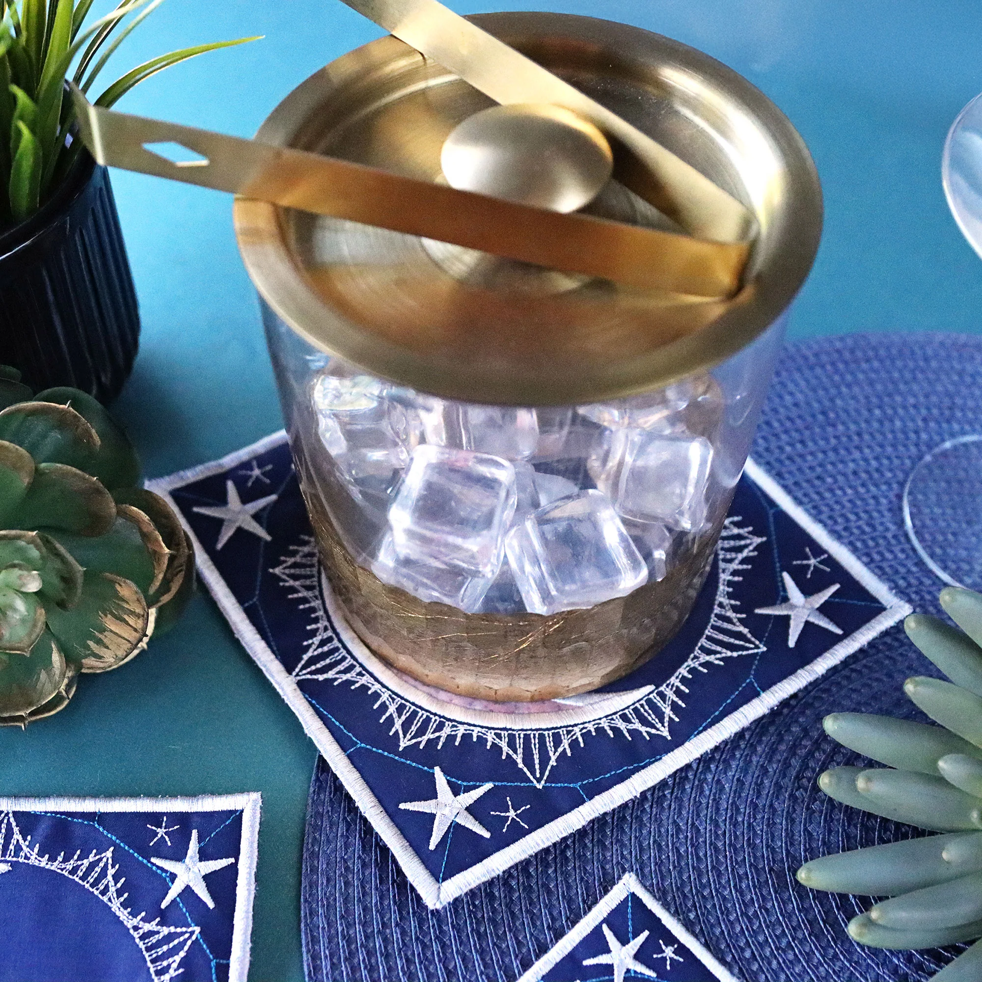 Celestial Moon Trivet (In-the-Hoop) - Image 4