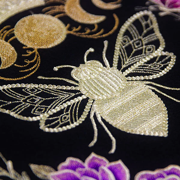 Celestial Queen Bee in Blooms - Image 8