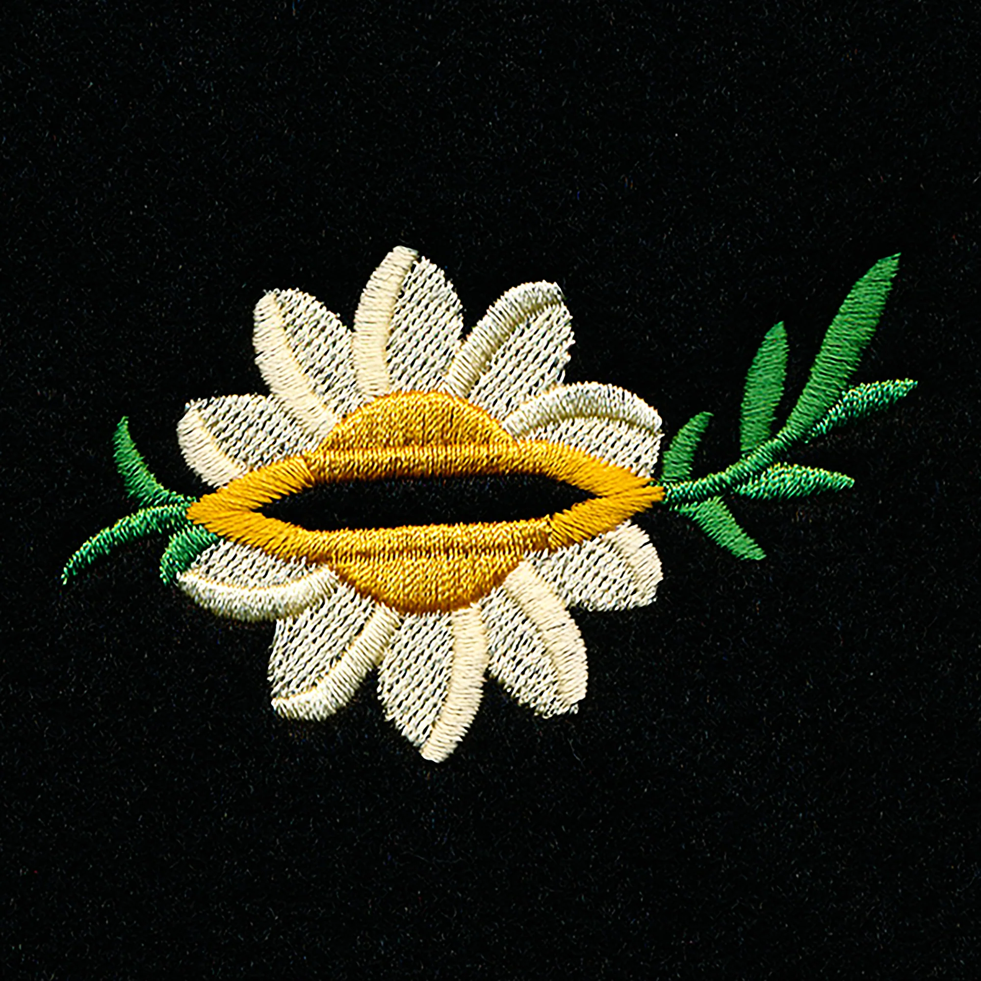 Cottage Garden Buttonhole - Daisy 2 - Image 4