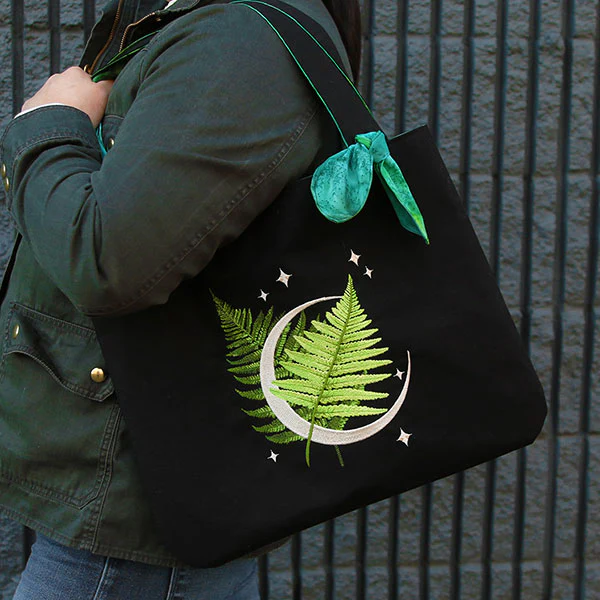 Crescent Moon & Ferns Feature - Image 9