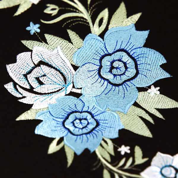 Dreamy Blooms Bouquet - Image 6