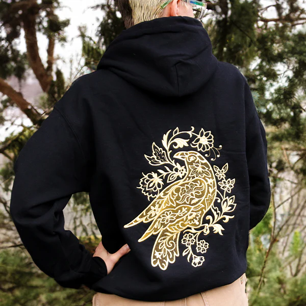 Elegant Raven - Image 2