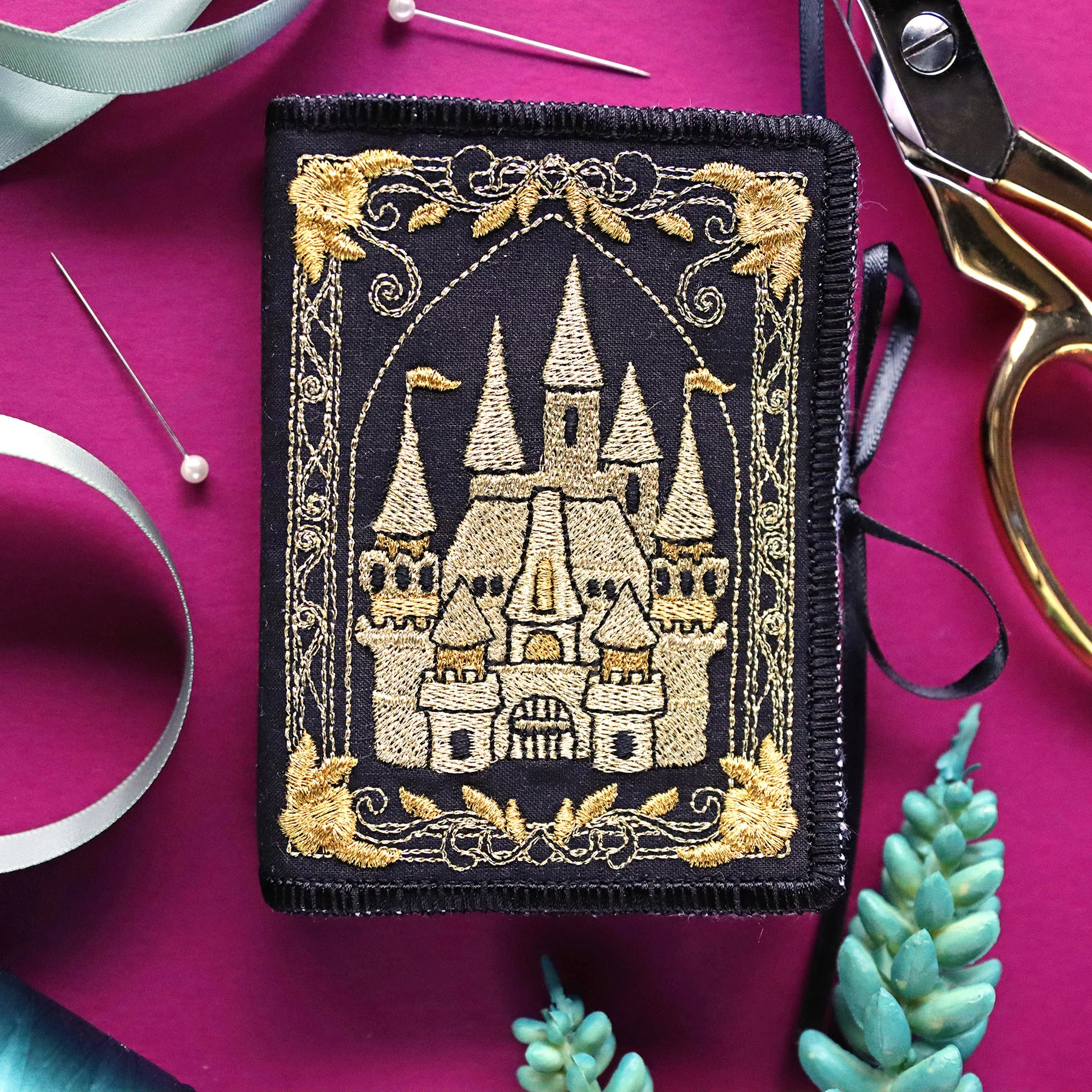 Enchanted Castle Needle book (In-the-Hoop) - Image 14