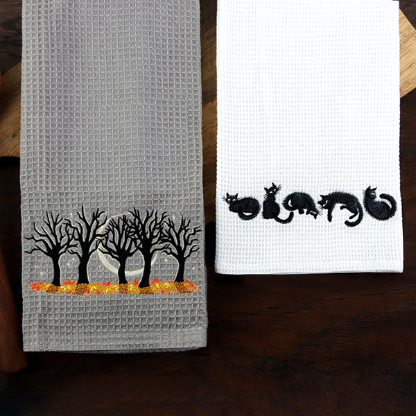 Fuzzy Black Cat Border - Image 2