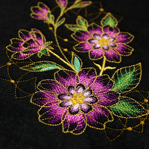 Gilded Beauty Flower Feature - Image 6