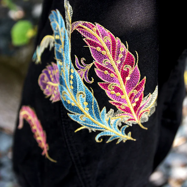 Gilded Feather Cascade - Image 9