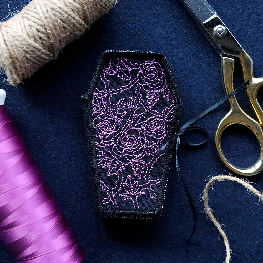 Gothic Rose Coffin Needle Book (In-the-Hoop) - Image 2