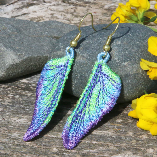 Iridescent Dragonfly Wings (Freestanding) - Image 3