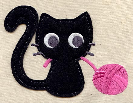 Knittin' Kitten (Applique) - Image 3