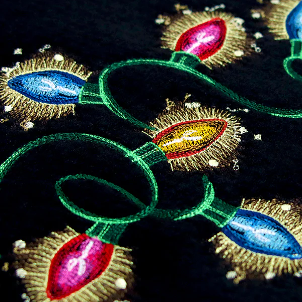 Light and Bright Christmas - Image 10