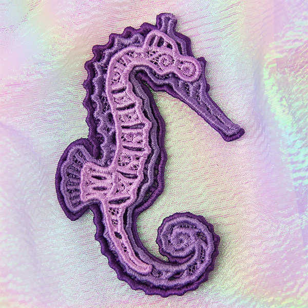 Lovely Layered Seahorse (Lace) - Image 2