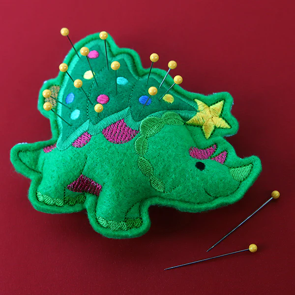 Merry Christmas Tree-ceratops (In-the-Hoop) - Image 2