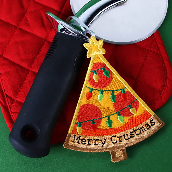 Merry Crustmas Pizza Tree (Ornament) - Image 6