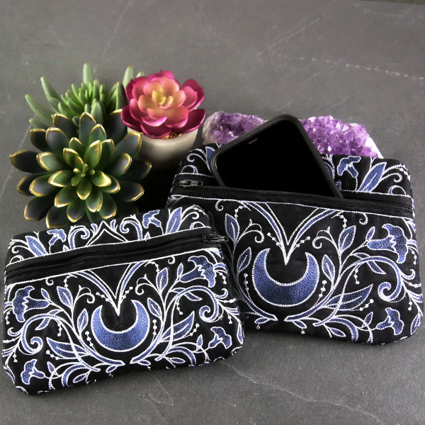 Mirrored in Beauty Lined Zipper Pouch (In-the-Hoop) - Image 7