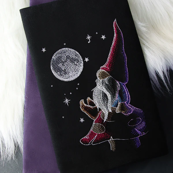 Moon Gazing Gnome - Image 2