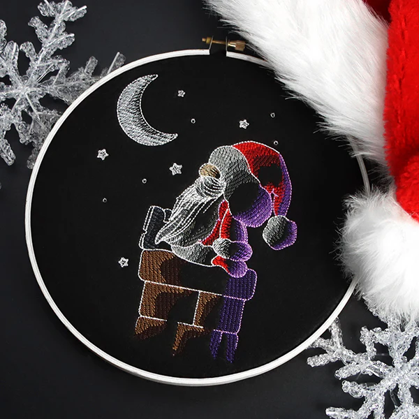 Moon Gazing Santa Gnome - Image 8