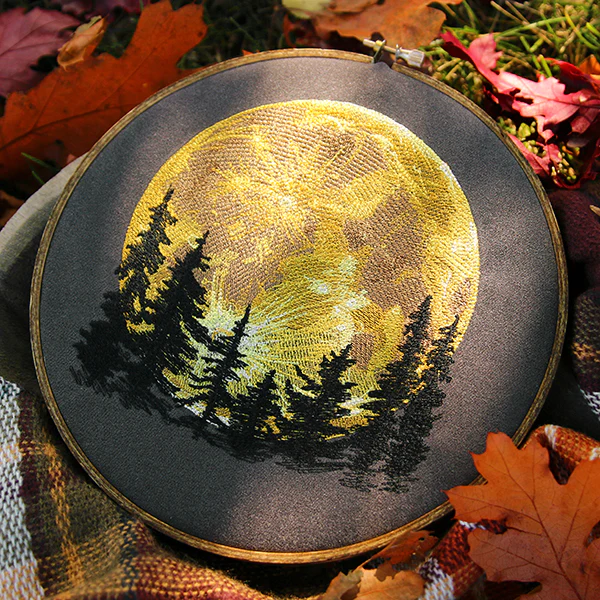 Moon on the Horizon - Image 10