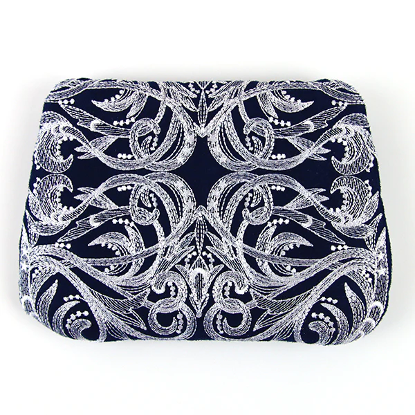 Moonlit Magic Lined Zipper Pouch (In-the-Hoop) - Image 8