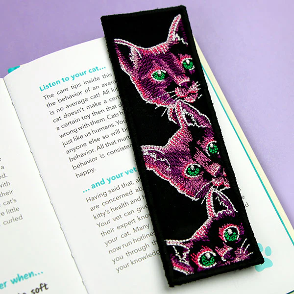 Peeking Cats Bookmark (In-the-Hoop)