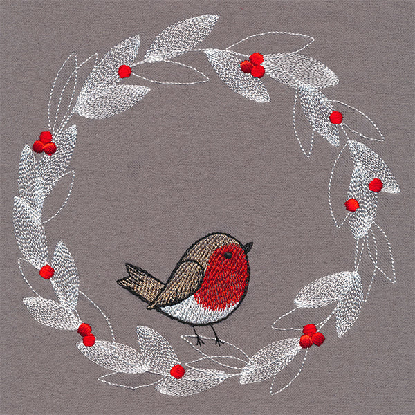 Sweet Robin Wreath - Image 3