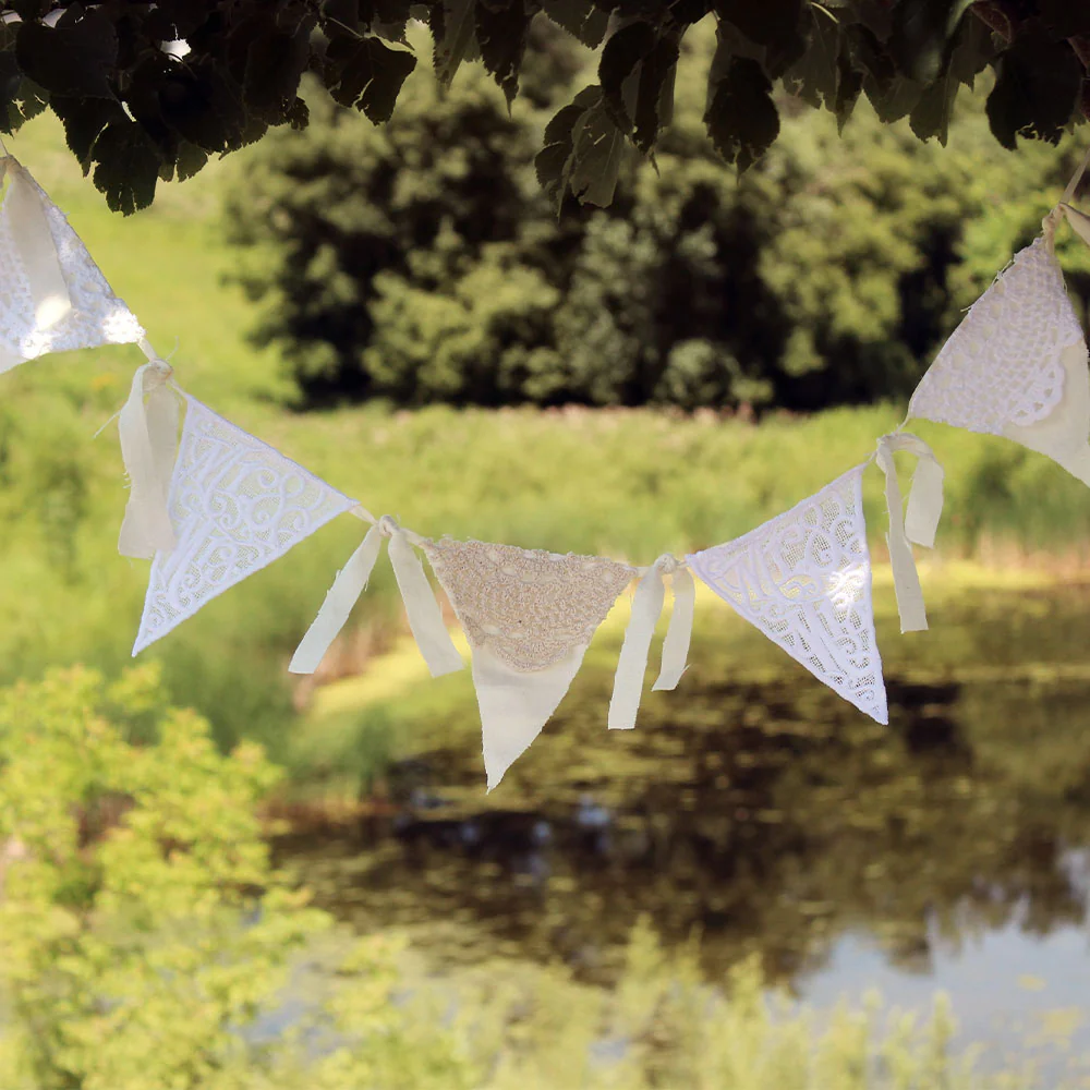 Wedding Bunting (Lace) - Image 4