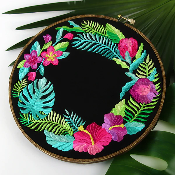 Wild Oasis Wreath - Image 8