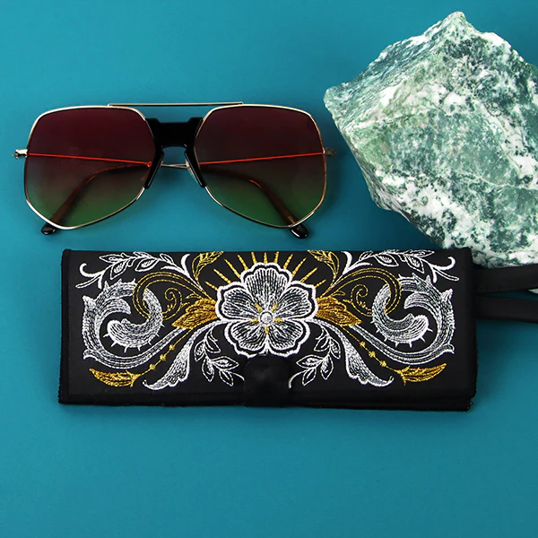 Wild West Wonders Wallet (In-the-Hoop) - Image 4