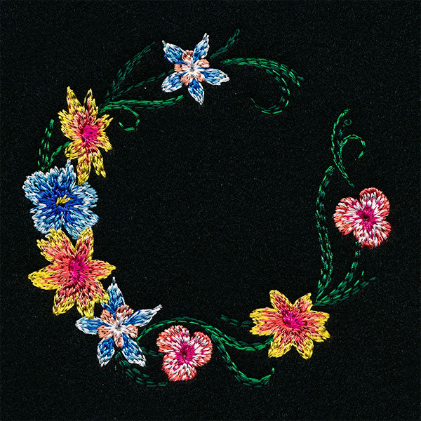 Wildflowers in Summer Wreath - Image 7