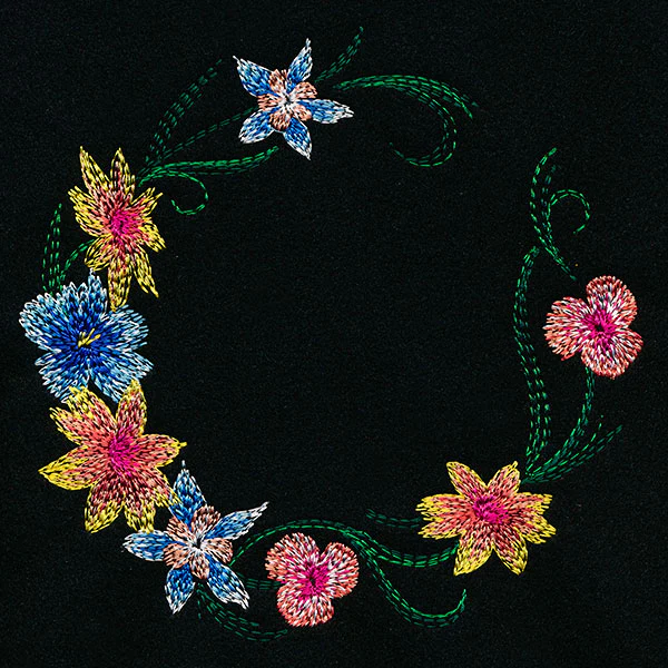 Wildflowers in Summer Wreath - Image 9