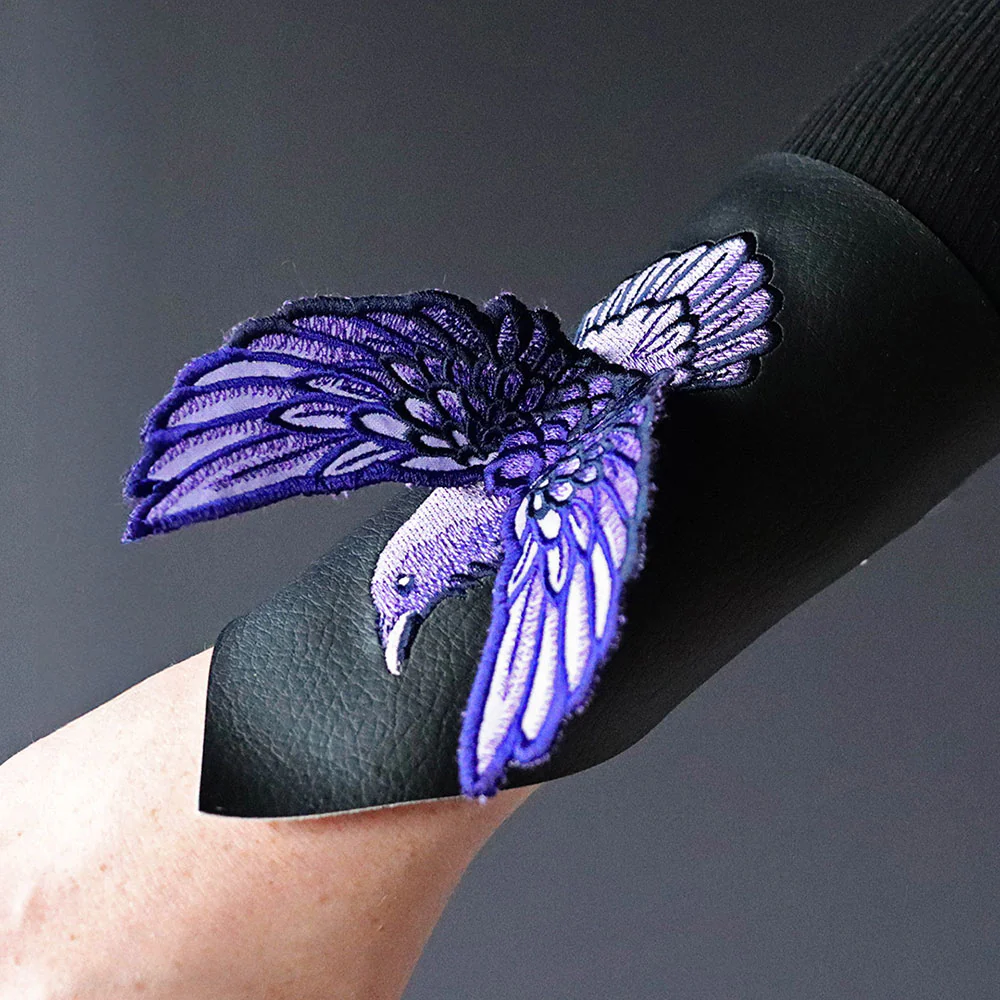 Winged Crow (3D Applique) - Image 4