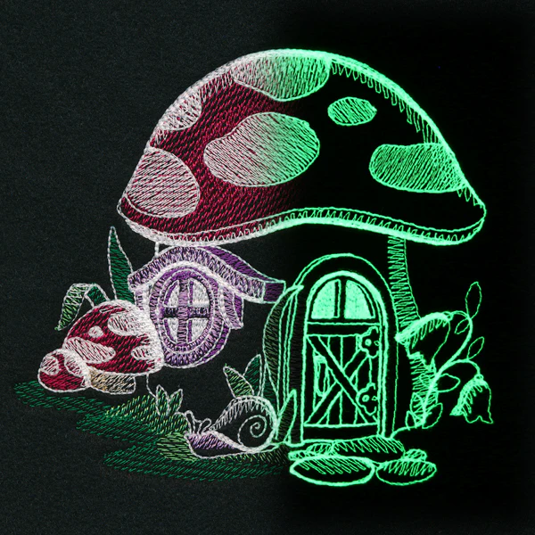 Woodland Glow Toadstool House - Image 7