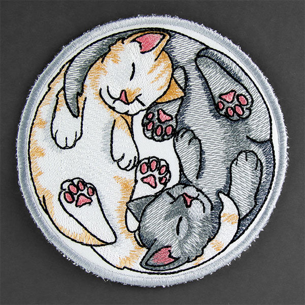 Yin Yang Sleeping Cats Coaster (In-the-Hoop) - Image 3